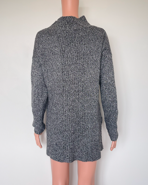 Decjuba knit sweater